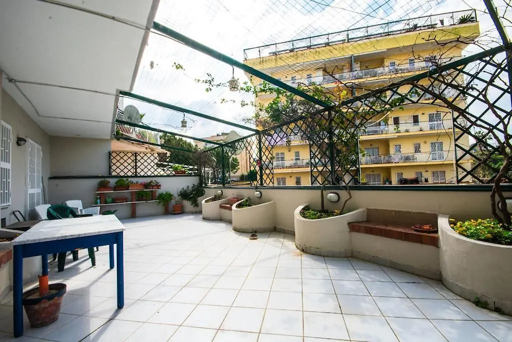 Apartment Free Parking - All'Ombra Dell'Eremo Marano di Napoli