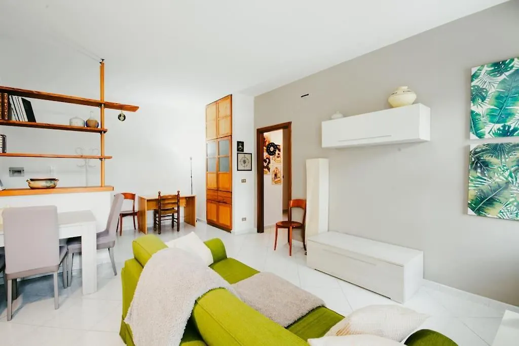 Free Parking - All'Ombra Dell'Eremo Marano di Napoli Appartement